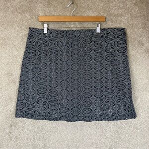 RipSkirt Skirt Womens XXL Black White Geometric Print Wrap Quick Dry- 3625